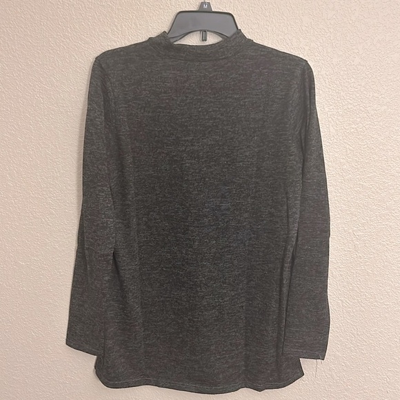 Women’s thin dark gray sweater size large. - Picture 3 of 5
